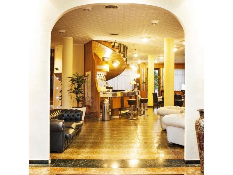 Hotel Welcome Сан-Бенедетто-дель-Тронто Екстер'єр фото