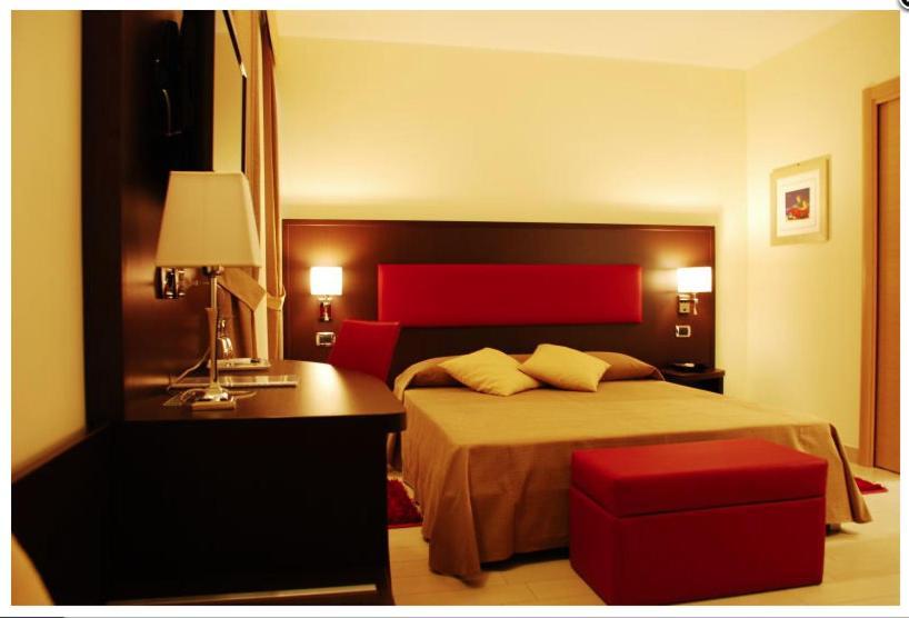 Hotel Welcome Сан-Бенедетто-дель-Тронто Екстер'єр фото