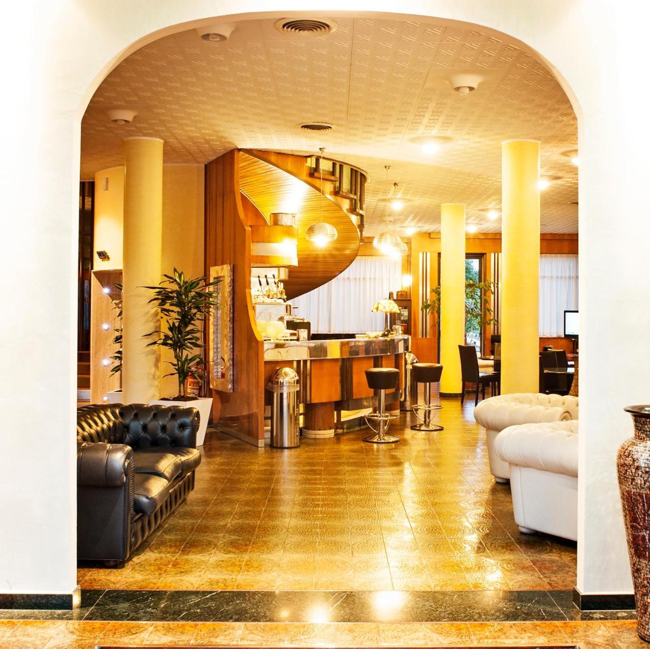 Hotel Welcome Сан-Бенедетто-дель-Тронто Екстер'єр фото
